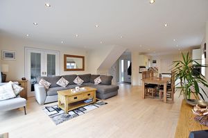 Photo 1- click for photo gallery